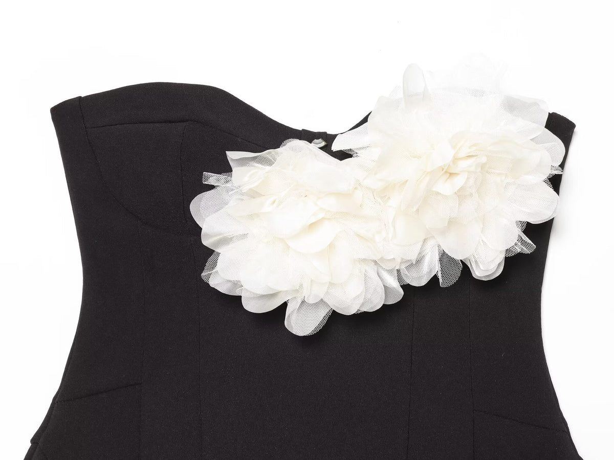 Women's floral decoration strapless mini dress