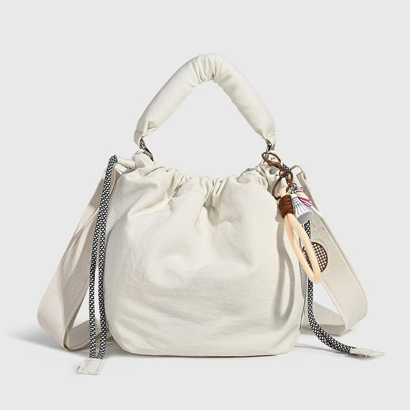 #109 Women's new casual Joker drawstring slung portable mini bag